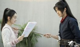 卓伟谈赵丽颖王一博最新爆料,甜蜜互动引粉丝热议