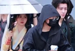 最新娱乐吃瓜爆料视频,揭秘明星幕后真相，吃瓜群众速来围观！